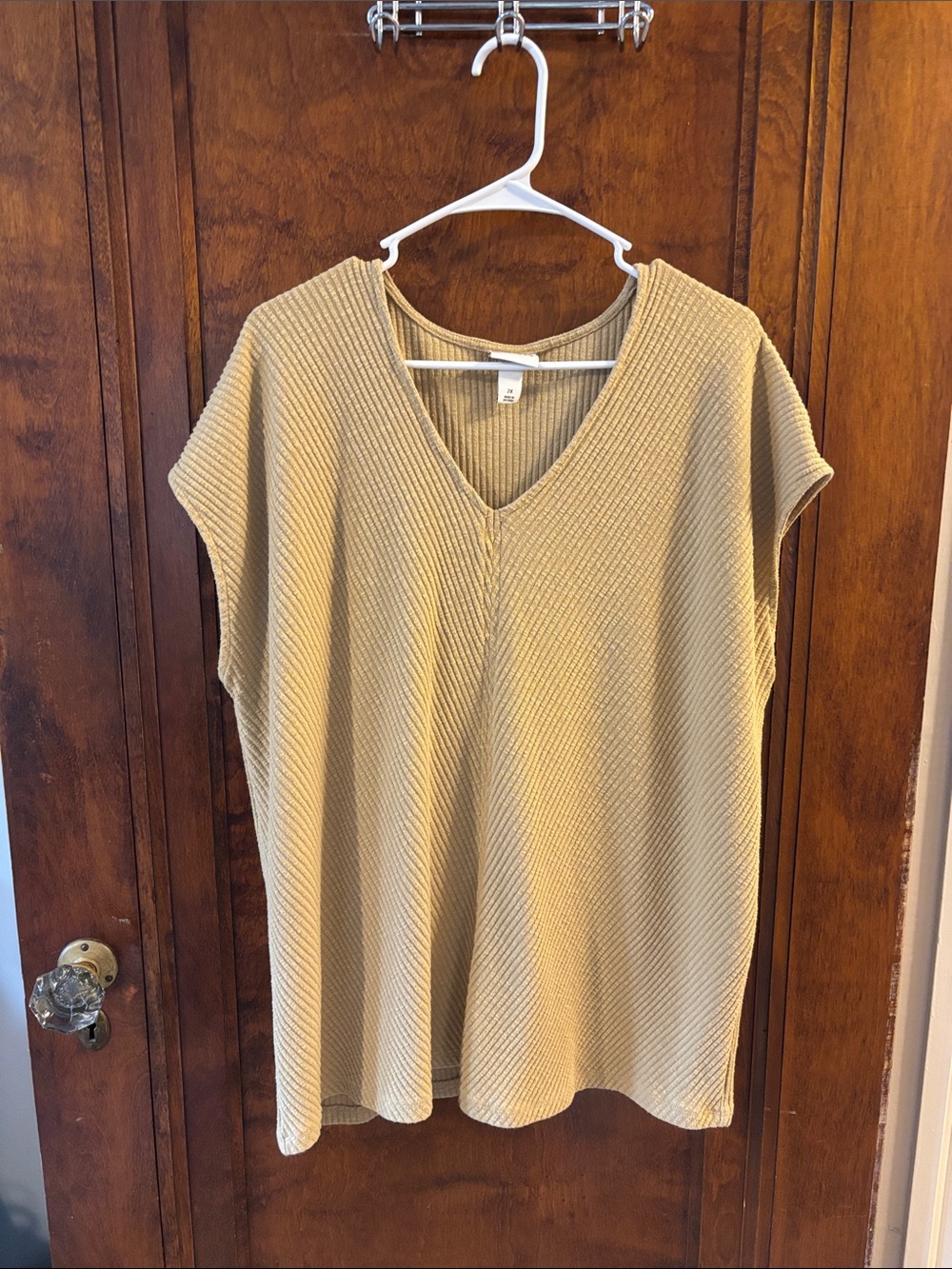 7 Piece Plus Size Top Bundle Size 1X-3X - Picture 6 of 8